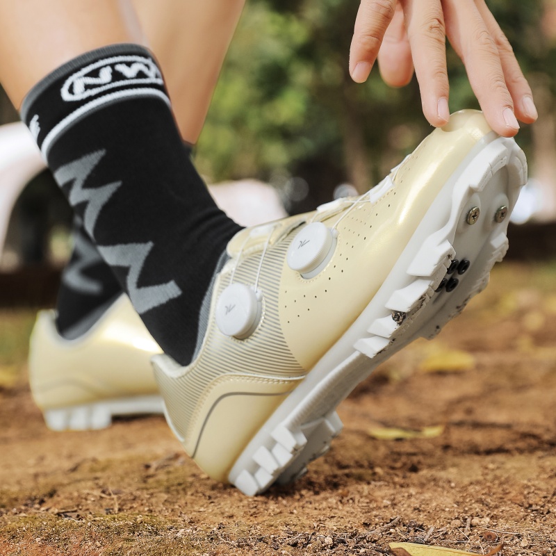 Men's road mountain bike ridin - Cycling Shoes For Commute บทวิจารณ์และราคา